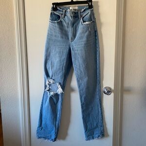 Abercrombie & Fitch 90s Straight Ultra High Rise Jeans, 26/ 2R